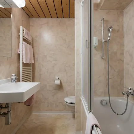 Continental 3* Церматт